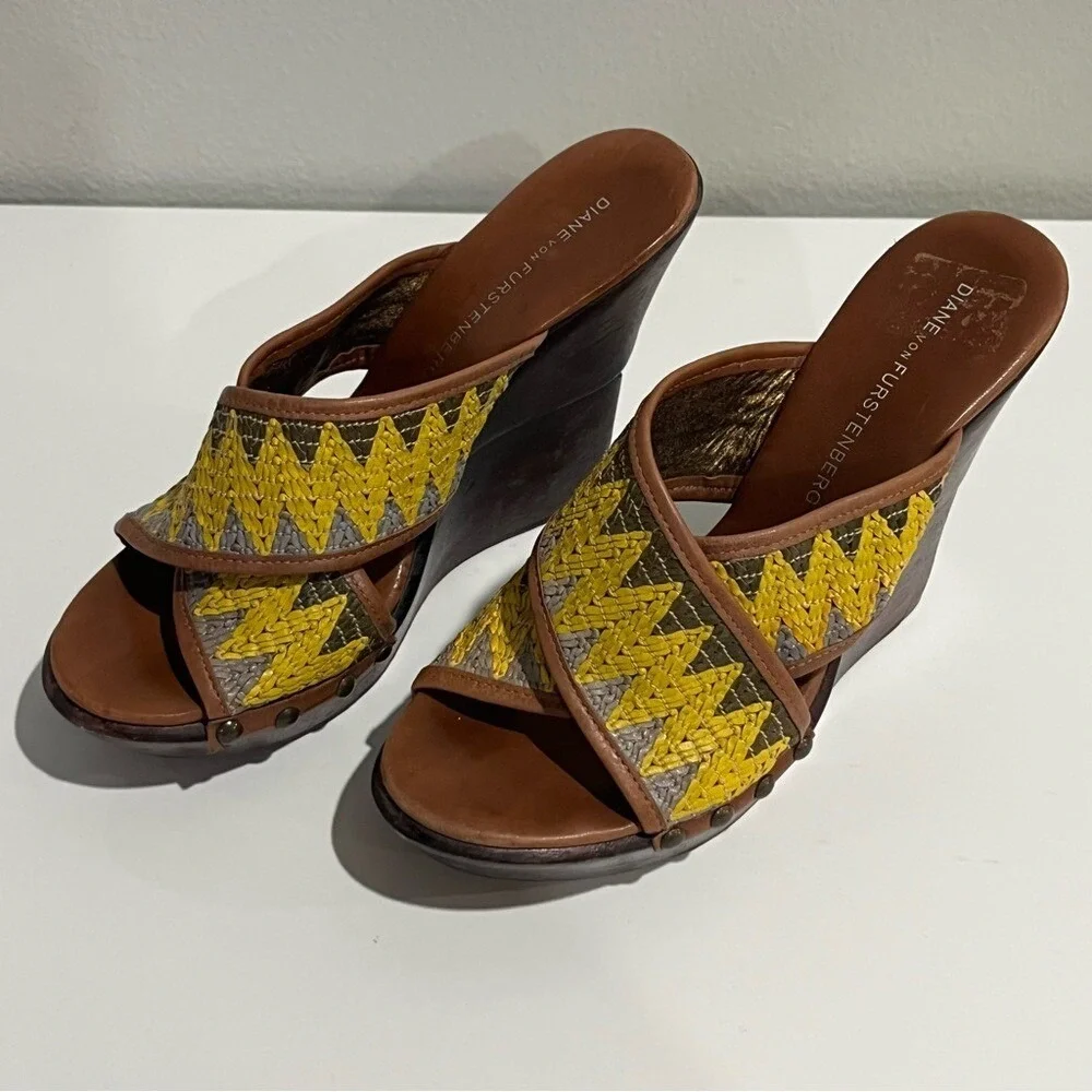 Diane Von Furstenberg Yellow‎ Woven Strap Platform Wood Wedge Sandals Sz 5.5